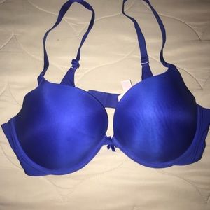Victoria’s Secret 38C Push Up Bra